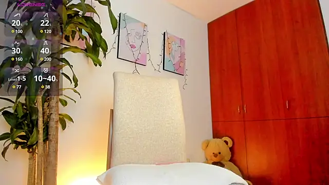 alessia1   online show from 03.11.25