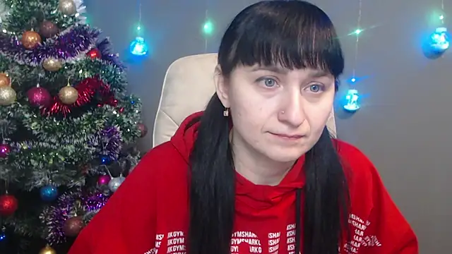 NinaFlawlees online show from 12.05.25