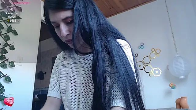 adriscute online show from 02.26.25