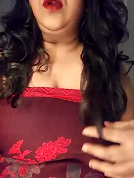 Snapshot of sassy_horny chatting on 12.17.24 sassy horny online show from 12.17.24