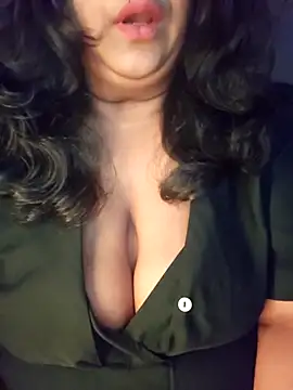 Snapshot of sassy_horny chatting on 02.20.25 sassy horny online show from 02.20.25