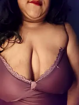 Snapshot of sassy_horny chatting on 03.06.25 sassy horny online show from 03.06.25