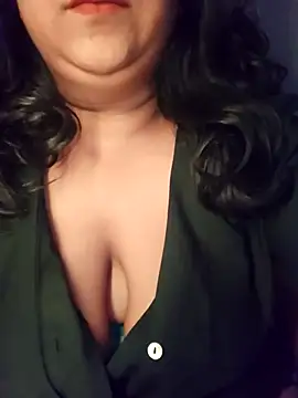 Snapshot of sassy_horny chatting on 03.08.25 sassy horny online show from 03.08.25