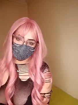 Snapshot of Bayan-Queen chatting on 03.17.25 Bayan-Queen online show from 03.17.25