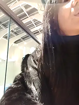 LeticiaWoods online show from 02.05.25