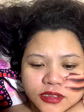 Snapshot of Asianwow22 chatting on 10.31.25 Asianwow22 online show from 10.31.25