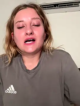 MileySummer online show from 12.01.24