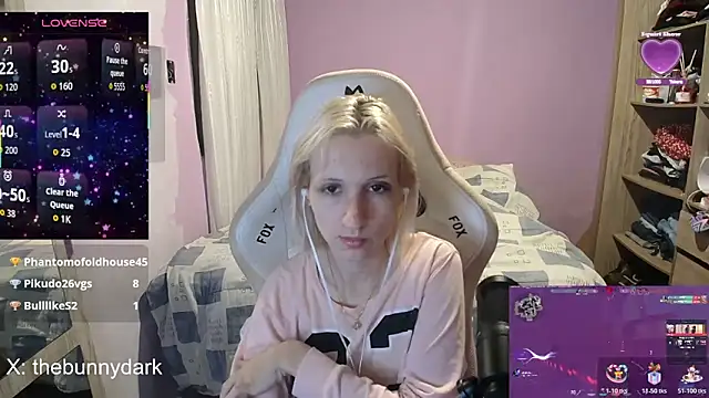 bunnydark00 online show from 04.28.26