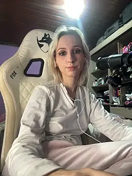 bunnydark00 online show from 06.06.26