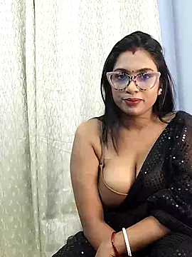 Queen Dolly online show from 09.27.25