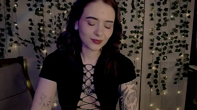 risha laas online show from 03.21.25