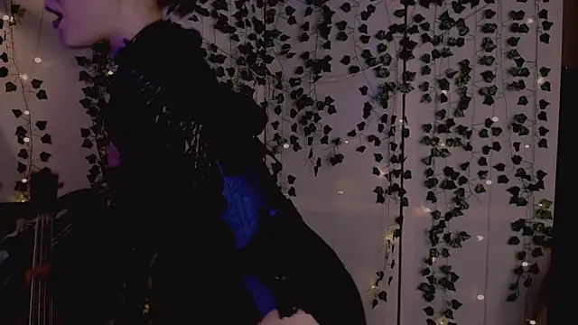 risha laas online show from 10.10.25