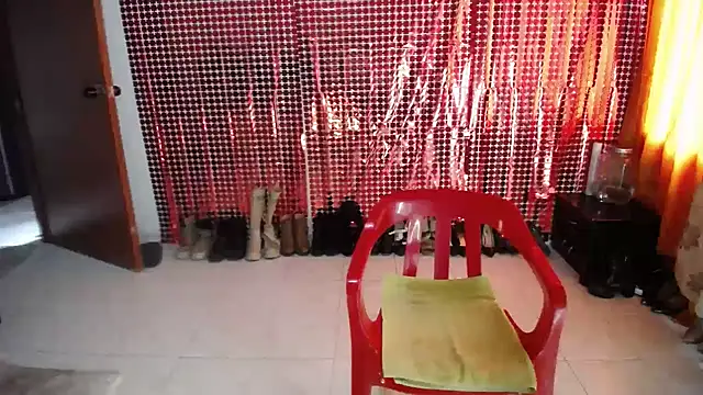 Sweett Anya online show from 11.13.25