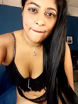 Lashmy111 online show from 12.14.24