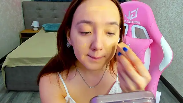 Snapshot of Fera1_Berry chatting on 02.06.25 Fera1 Berry online show from 02.06.25