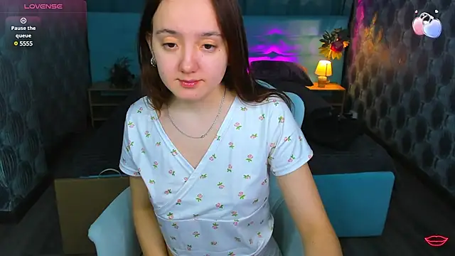 Snapshot of Fera1_Berry chatting on 03.04.25 Fera1 Berry online show from 03.04.25