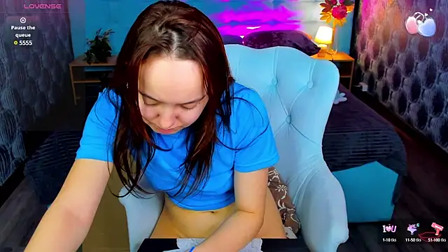 Snapshot of Fera1_Berry chatting on 03.05.25 Fera1 Berry online show from 03.05.25