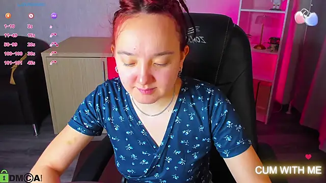 Snapshot of Fera1_Berry chatting on 09.15.25 Fera1 Berry online show from 09.15.25