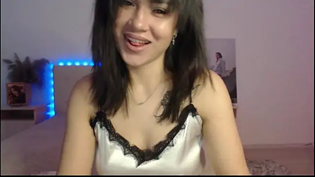 RoxannePure online show from 10.16.25