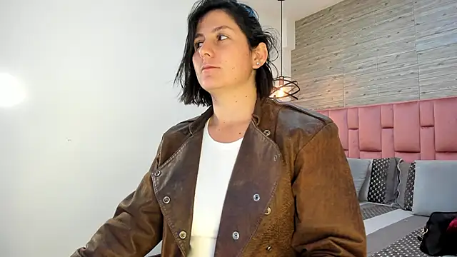 SarahDeyvis online show from 02.27.25