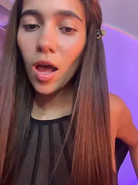 Snapshot of Sallye_ chatting on 06.04.26 Sallye online show from 06.04.26