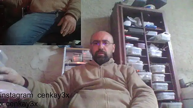 masculine bear daddy online show from 02.10.25