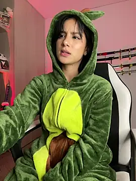 Ale Lewis online show from 12.07.24