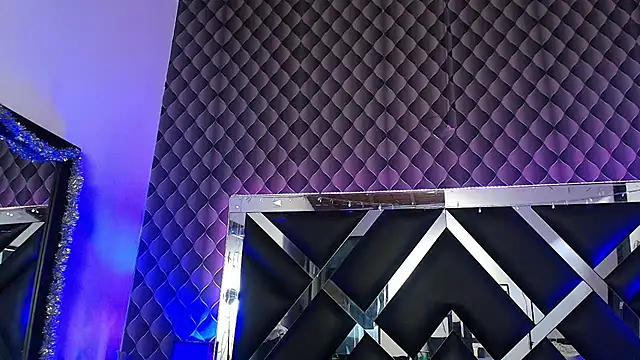 victoriaa lee  online show from 05.30.26