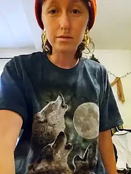 mossy kiss online show from 12.15.24