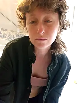 mossy kiss online show from 03.09.25