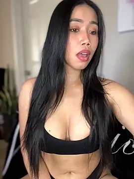 JazzieXo online show from 02.19.26