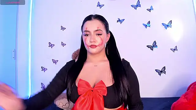 Snapshot of Anddy_Vega chatting on 10.31.25 Anddy Vega online show from 10.31.25