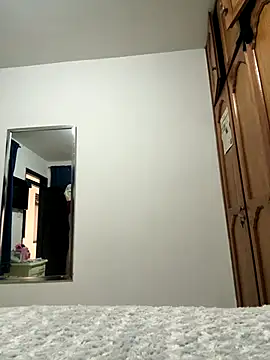 gabiTetas online show from 10.17.25