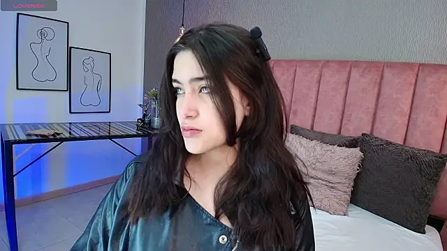 Alexa Thaylor  online show from 03.21.26