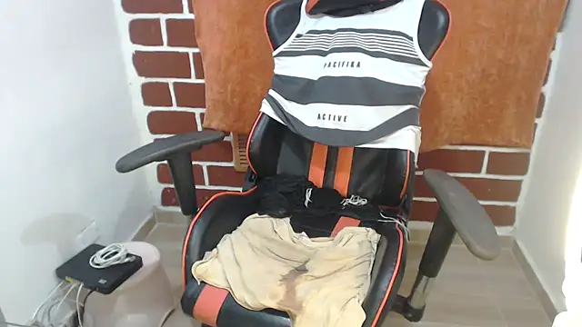 Valentina lara01 online show from 12.03.24