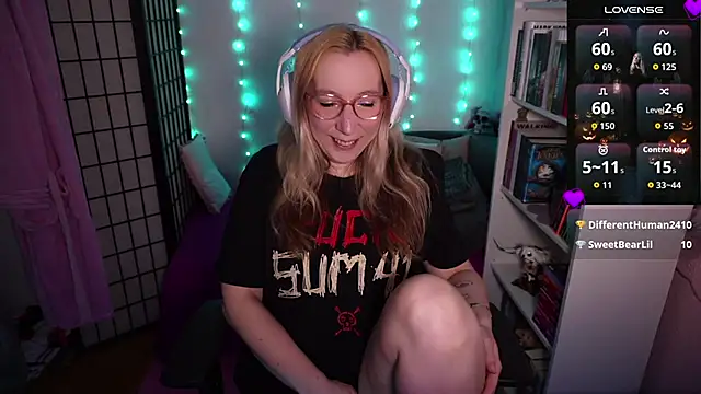 JustKerry online show from 10.22.25