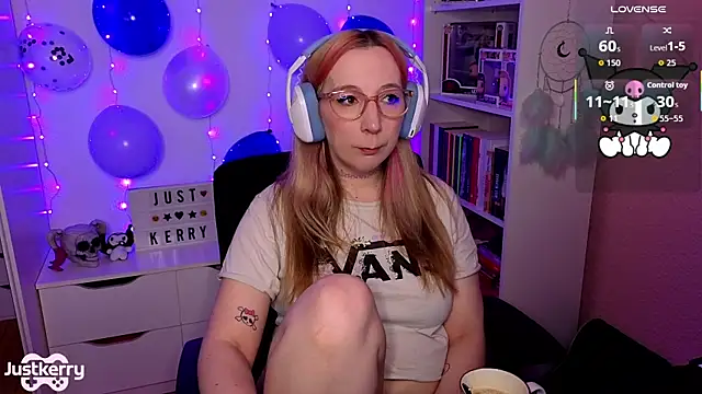 JustKerry online show from 11.20.25