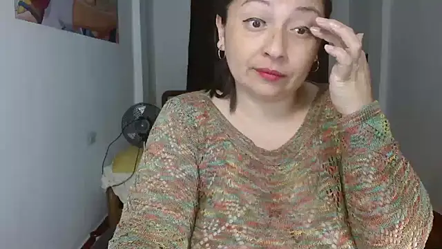 Victoriaevans1 online show from 02.13.26