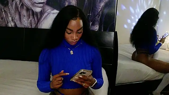 Snapshot of emely_brandon chatting on 02.12.26 emely brandon online show from 02.12.26