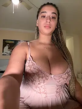 Naomisroom online show from 01.14.25