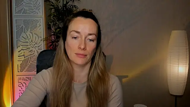 Snapshot of RebeccaMartinez chatting on 03.01.26 RebeccaMartinez online show from 03.01.26