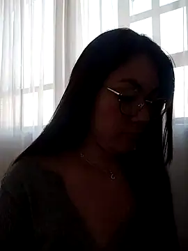 Snapshot of katha_steele_ chatting on 01.07.25 katha steele online show from 01.07.25