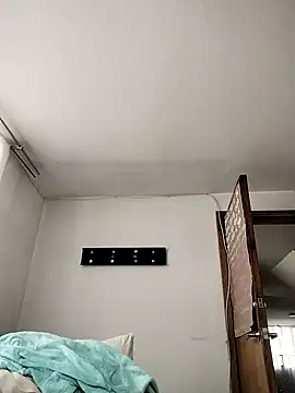 Snapshot of katha_steele_ chatting on 02.14.25 katha steele online show from 02.14.25