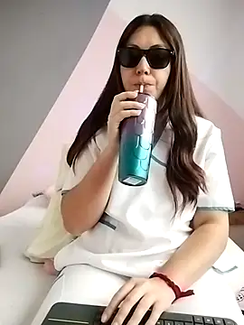 Snapshot of katha_steele_ chatting on 03.21.25 katha steele online show from 03.21.25