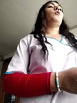 Snapshot of katha_steele_ chatting on 10.07.25 katha steele online show from 10.07.25