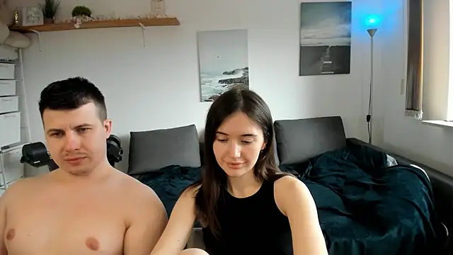 PollyFlame online show from 03.18.25