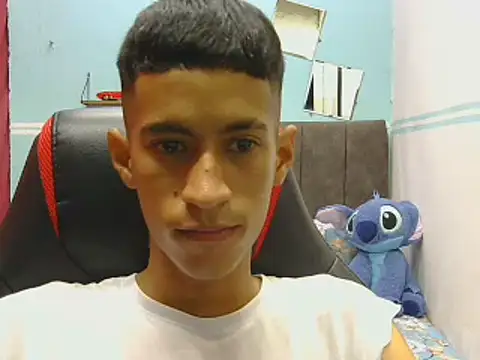 Snapshot of Angelstripboy chatting on 06.17.26 Angelstripboy online show from 06.17.26