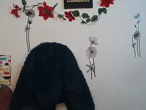 Liamiler01  online show from 03.23.25