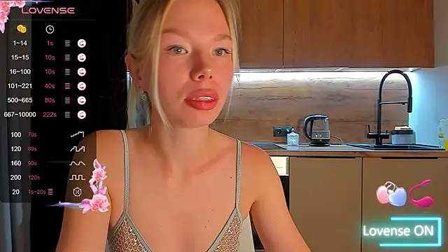 Olivia Bells online show from 10.08.25