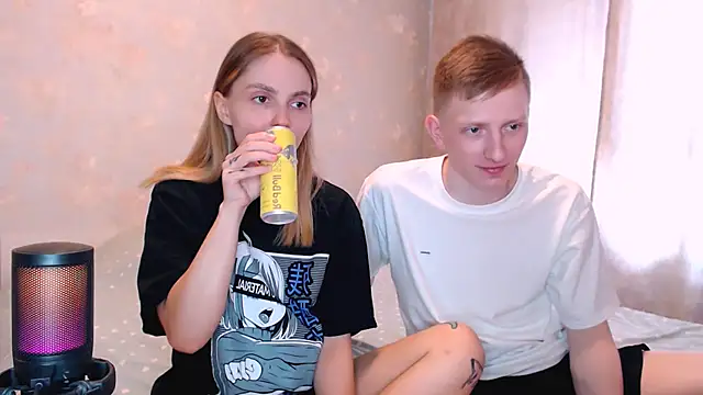juliaanddima online show from 06.10.26